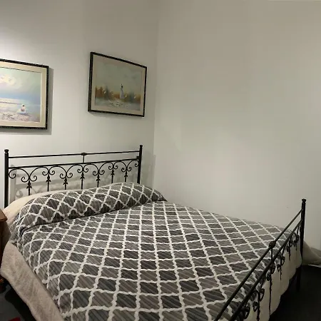 Casa Arancina 3 *